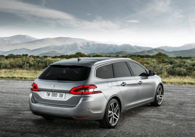 Обзор  Peugeot 308 SW