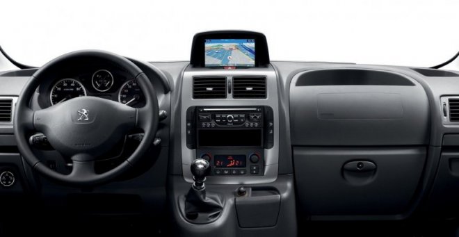 Обзор Peugeot Expert Tepee 2016 года