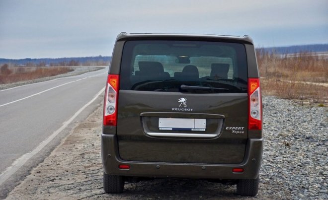 Обзор Peugeot Expert Tepee 2016 года