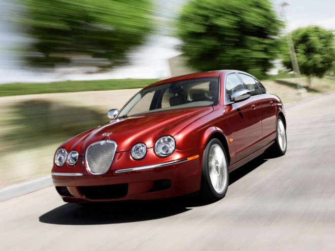 Классический S-Type от Jaguar