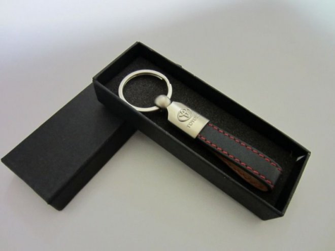 Автоаксессуары в подарок