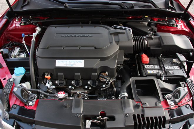 Тестируем Хонда Аккорд 3.5 Тестируем Хонда Аккорд 3.5