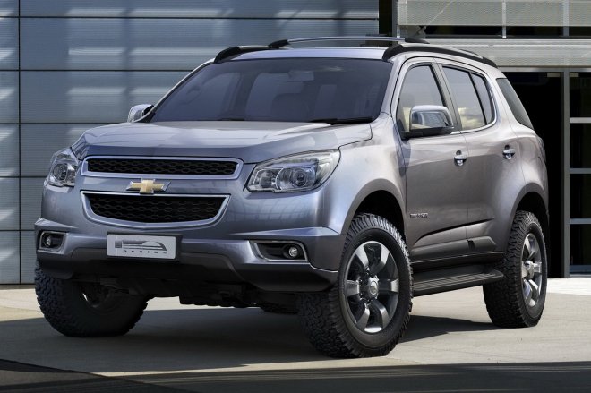 Тайский Chevrolet Trailblazer 2013