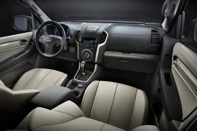 Тайский Chevrolet Trailblazer 2013