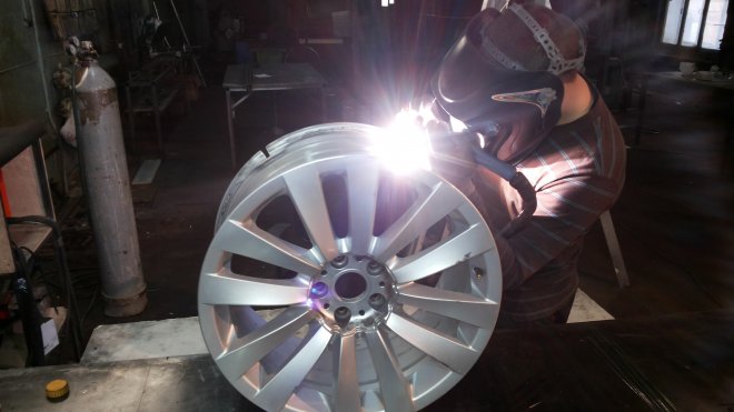 Сварка аргоном для ремонта узлов и деталей автомобиля